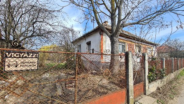Hosszúpályi, Bagosi utca 21.: lakóház · 437 500 Ft – árverés