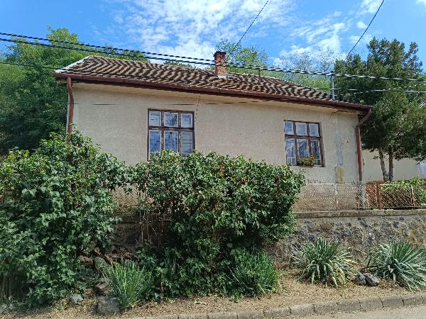 3100 Salgótarján, Somogyi Bacsó út 15.: 3 000 000 Ft – ingatlanárverés