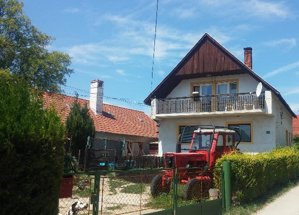 8251 Zánka, Bercsényi Köz 2.: lakóház · 3 000 000 Ft – ingatlanárverés