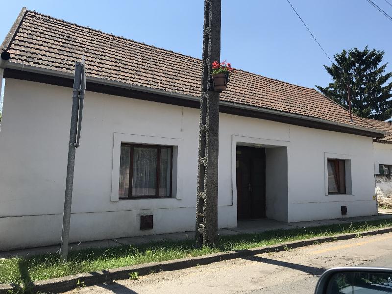 Gádoros, Kossuth Lajos utca 19.: lakóház · 1 250 000 Ft – árverés