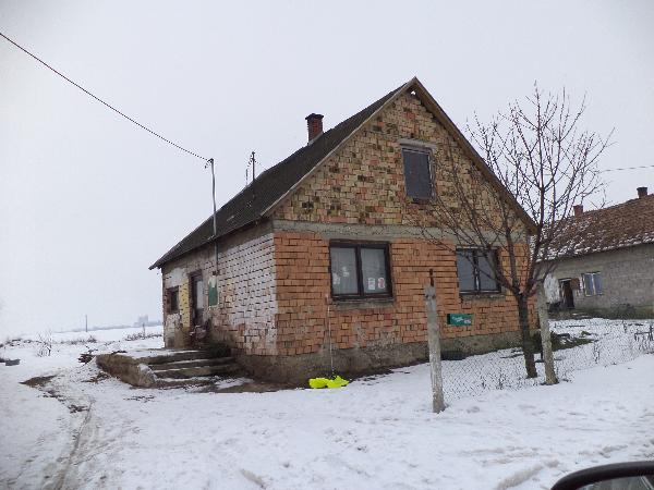 Berhida, Arany J. u. 5.: lakóház · 1 800 000 Ft – árverés