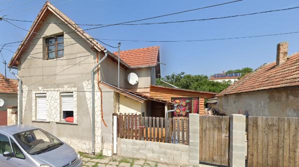 Devecser, Csokonai utca 27.: lakóház · 30 274 200 Ft – árverés