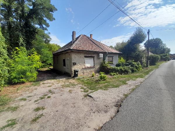 2730 Albertirsa, Baross utca 79: 2 450 000 Ft – ingatlanárverés