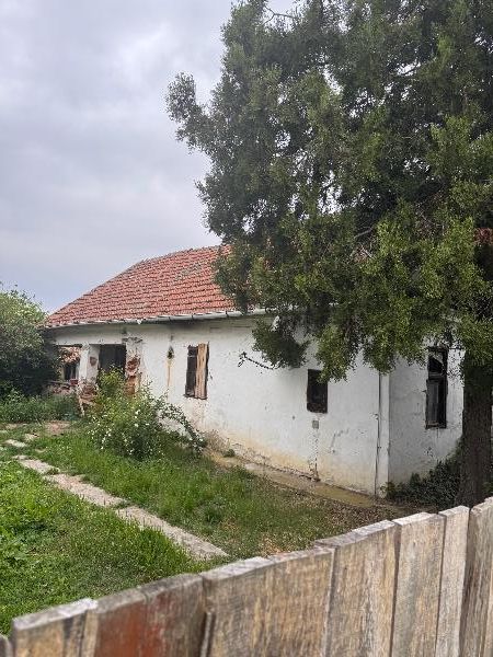 Kismarja, Arany János utca 14.: lakóház · 1 500 000 Ft – árverés
