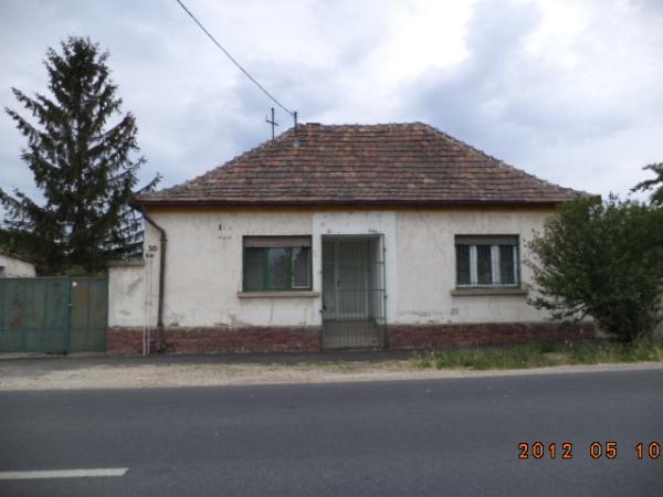 Devecser, Miskei utca 30.: lakóház · 1 391 250 Ft – árverés