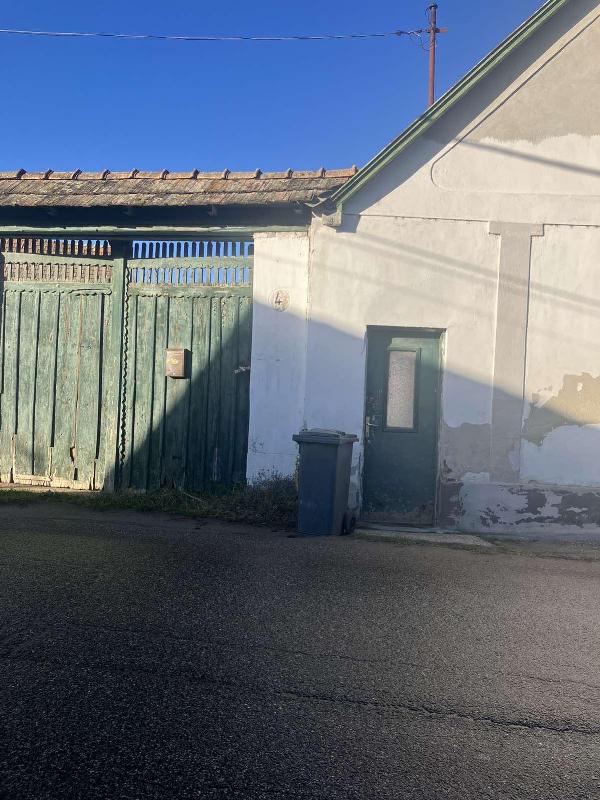 Tahitótfalu, Táncsics Mihály út 4.: lakóház · 12 338 291 Ft – árverés