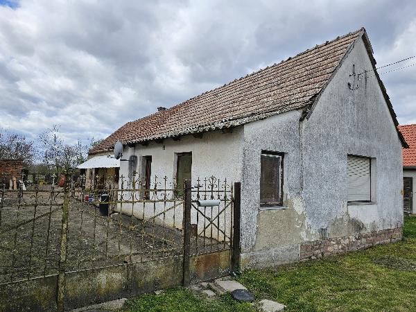 Magyartelek, Fő utca 6.: lakóház · 1 700 000 Ft – árverés