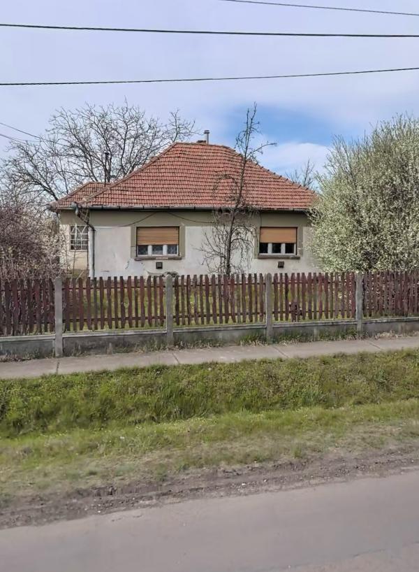 3295 Erk, Kolozsvári út 61.: lakóház · 600 000 Ft – ingatlanárverés