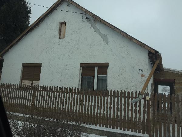 Gyüre, Szabadság utca 87.: lakóház · 750 000 Ft – árverés