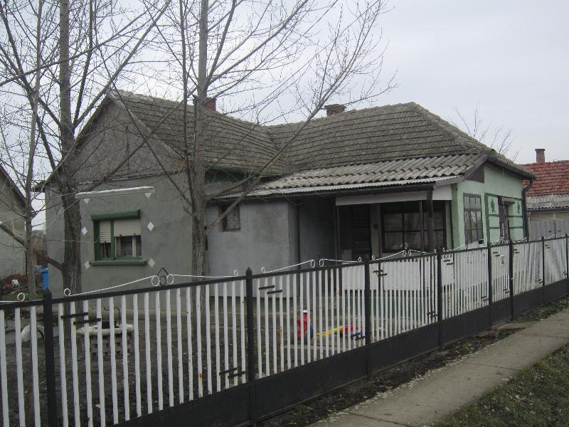 4177 Földes, Somogyi B. utca  8.: 2 000 000 Ft – ingatlanárverés