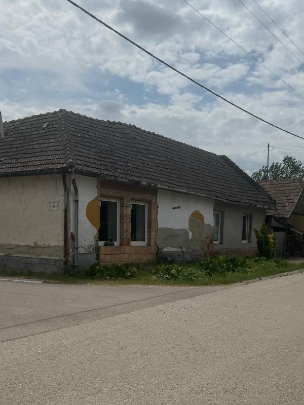 Mezőszilas, Széchenyi utca 54.: lakóház · 3 500 000 Ft – árverés