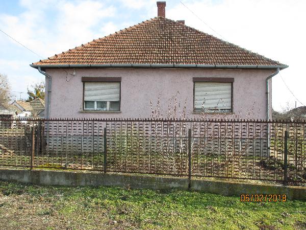 4492 Dombrád, Balaton utca 61.: 1 000 000 Ft – ingatlanárverés