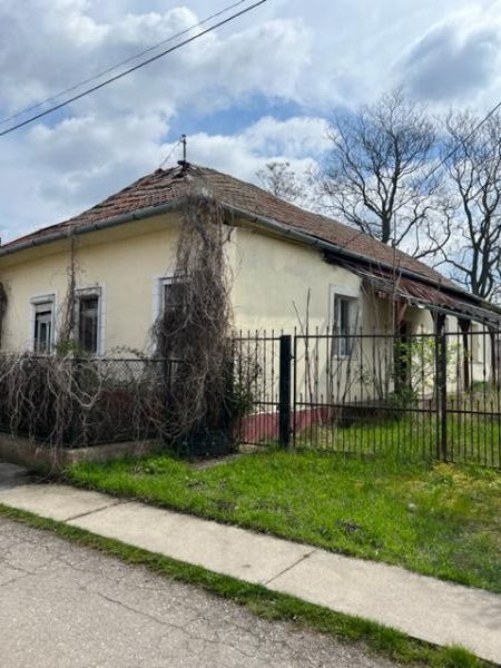 3390 Füzesabony, Csaba utca 11.: 8 000 000 Ft – ingatlanárverés