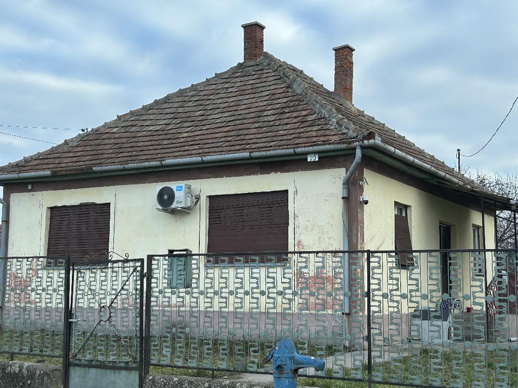 Tarnabod, Petőfi Sándor utca 20.: lakóház · 700 000 Ft – árverés