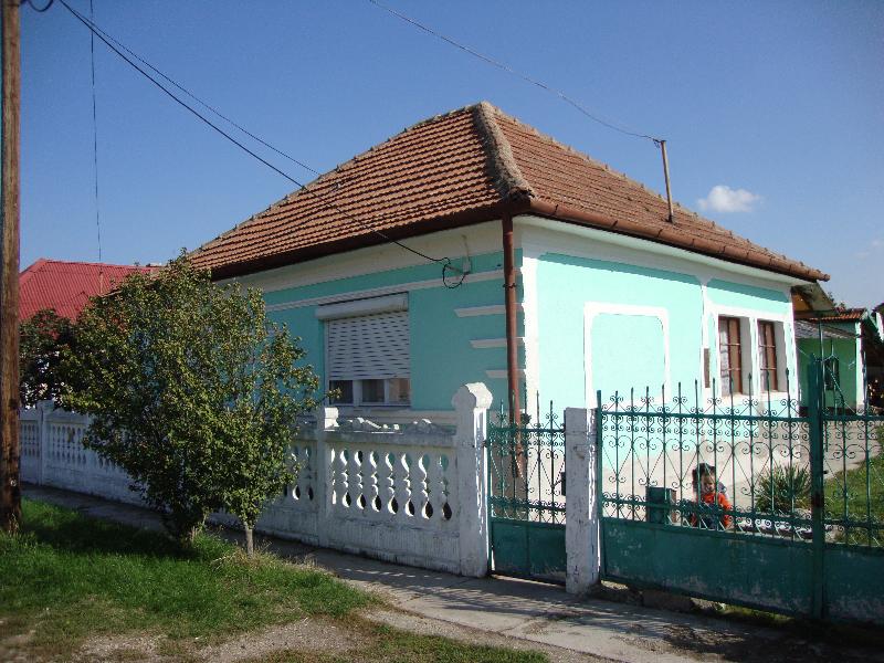 Köröm, Petőfi Sándor utca 22.: lakóház · 2 000 000 Ft – árverés