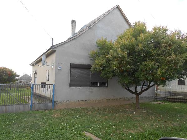 Barcs, Arany János utca 43.: lakóház · 849 100 Ft – árverés