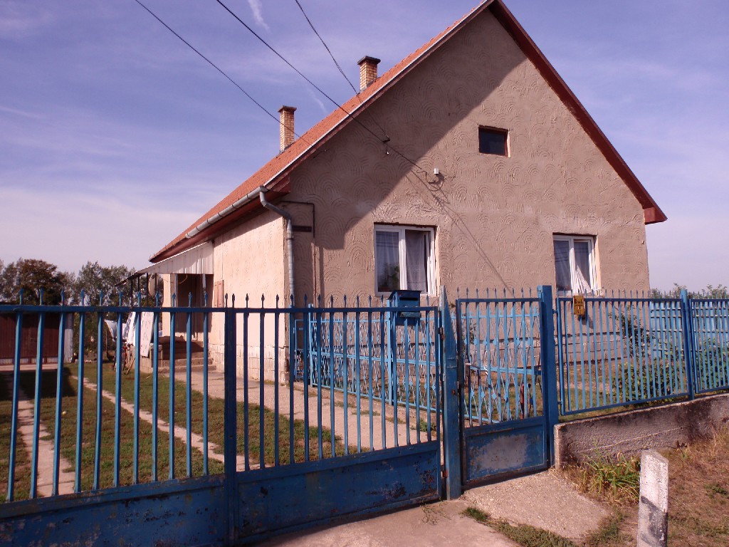 Vasmegyer, Táncsics utca 12: lakóház · 1 050 000 Ft – árverés