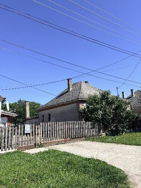 7570 Barcs, Dankó utca 48: lakóház · 200 200 Ft – ingatlanárverés