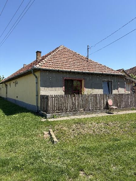 3385 Tiszanána, Vásártér út 2 – lezárult árverés, 2 600 000 Ft