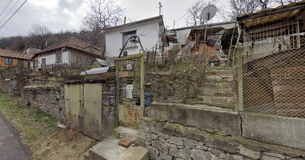 3530 Miskolc, Csalogány utca 51.: 2 000 000 Ft – ingatlanárverés