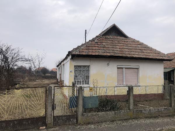Taktaszada, Dózsa utca 52: lakóház · 24 000 Ft – árverés