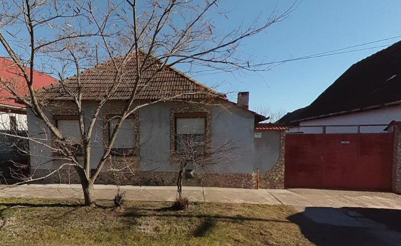 Csávoly, Széchenyi István utca 94: lakóház · 750 000 Ft – árverés