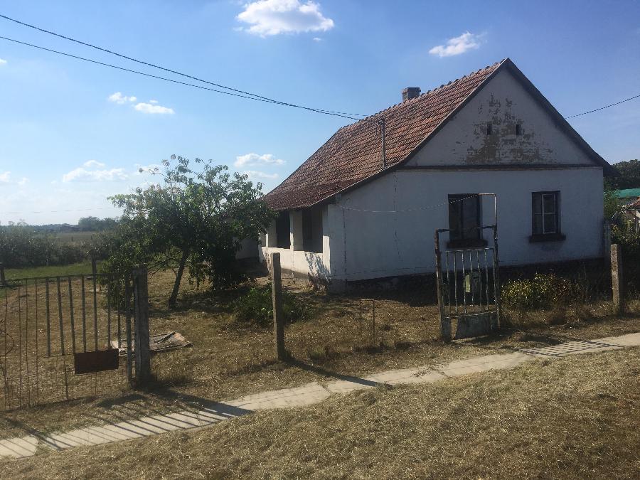 Körösladány, Szeghalmi út 11.: lakóház · 2 000 000 Ft – árverés