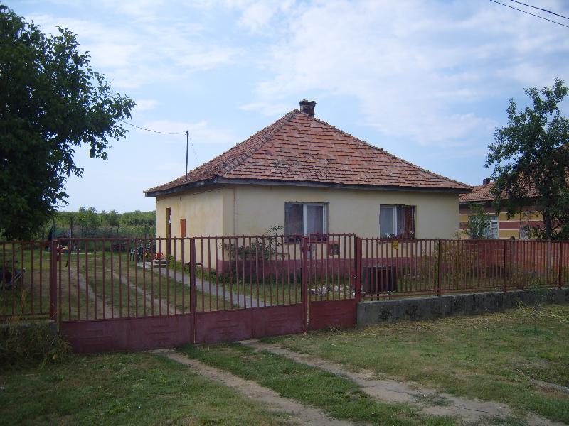 4372 Nyírbéltek, Vasvári P. utca 53.: 2 000 000 Ft – ingatlanárverés