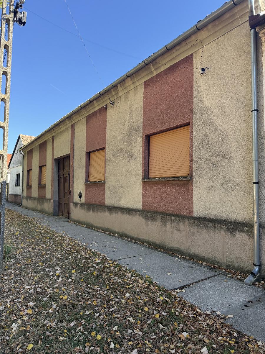 Nagynyárád, Kossuth Lajos utca 16.