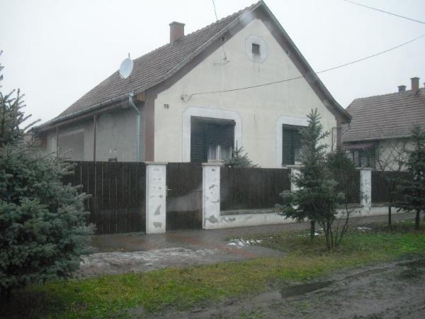 Egyek, Kun Béla utca 19.: lakóház · 3 375 000 Ft – árverés