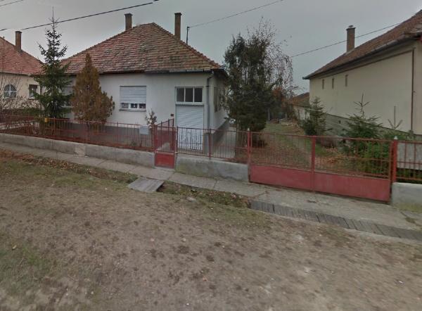 3178 Varsány, Béke út 15.: lakóház · 1 750 000 Ft – ingatlanárverés