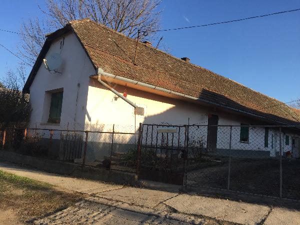 Szakály, Rákóczi Ferenc utca 346.: lakóház · 4 000 000 Ft – árverés