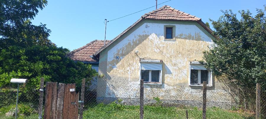 7981 Molvány, Fő utca 45.: lakóház · 5 000 000 Ft – ingatlanárverés