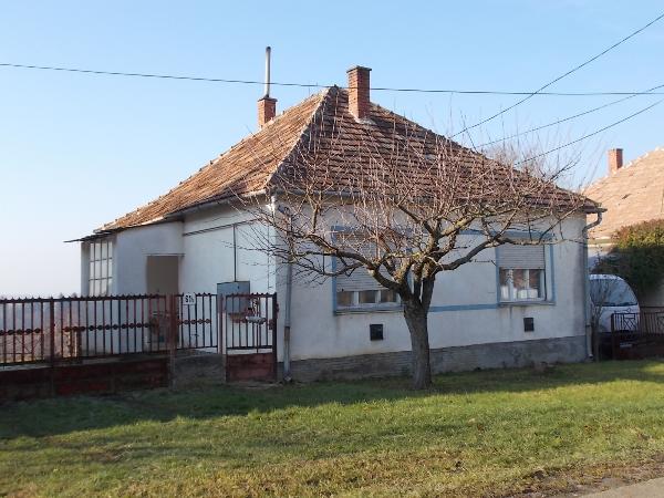 Csurgó, Zrínyi utca 61/a: lakóház · 750 000 Ft – árverés