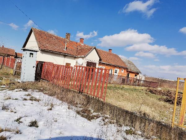 Pusztadobos, Ady E. utca 1.: lakóház · 500 000 Ft – árverés