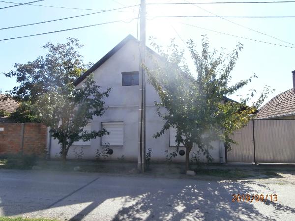 Makó, Kolozsvári utca 29.: lakóház · 562 500 Ft – árverés