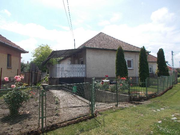 Tiszalök, Wesselényi utca 16.: lakóház · 875 000 Ft – árverés
