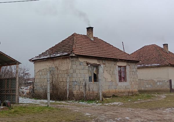 Hodász, Ady Endre utca 64: lakóház · 1 000 000 Ft – árverés