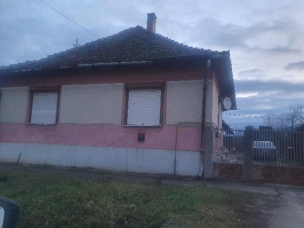 Vállaj, Szabadság utca 113: lakóház · 1 400 000 Ft – árverés