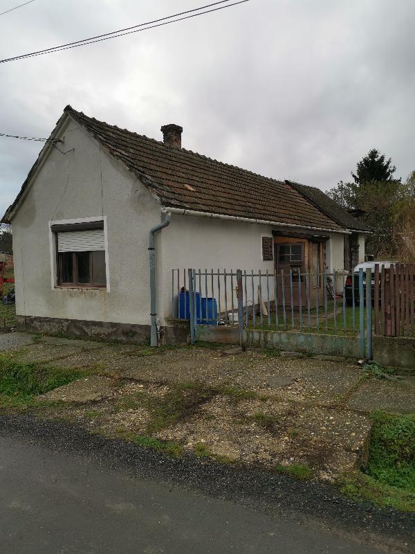 Körmend, Szent Imre Herceg utca 52/b: lakóház · 1 337 500 Ft – árverés