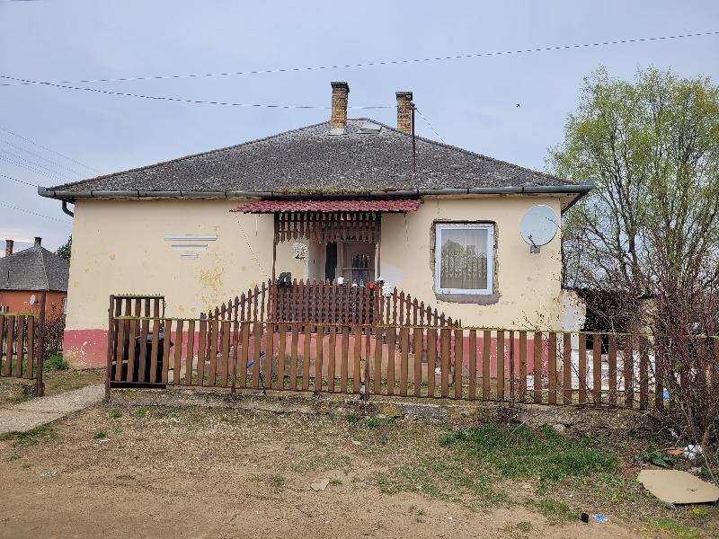 4482 Kótaj, Hársfa utca 1: lakóház · 583 333 Ft – ingatlanárverés