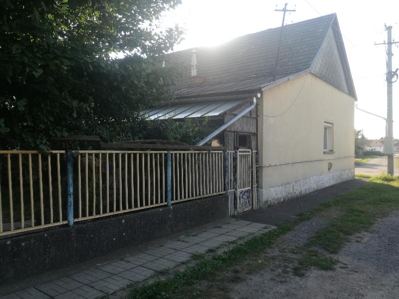 Tiszavasvári, Lónyai utca 5.: lakóház · 1 575 000 Ft – árverés