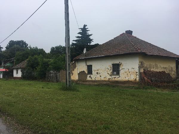 Medgyesegyháza, Bánkút-petőfi utca 49.: lakóház · 10 938 Ft – árverés