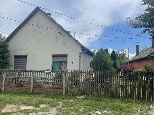 Tiszanagyfalu, Dózsa Köz 6: lakóház · 700 000 Ft – árverés