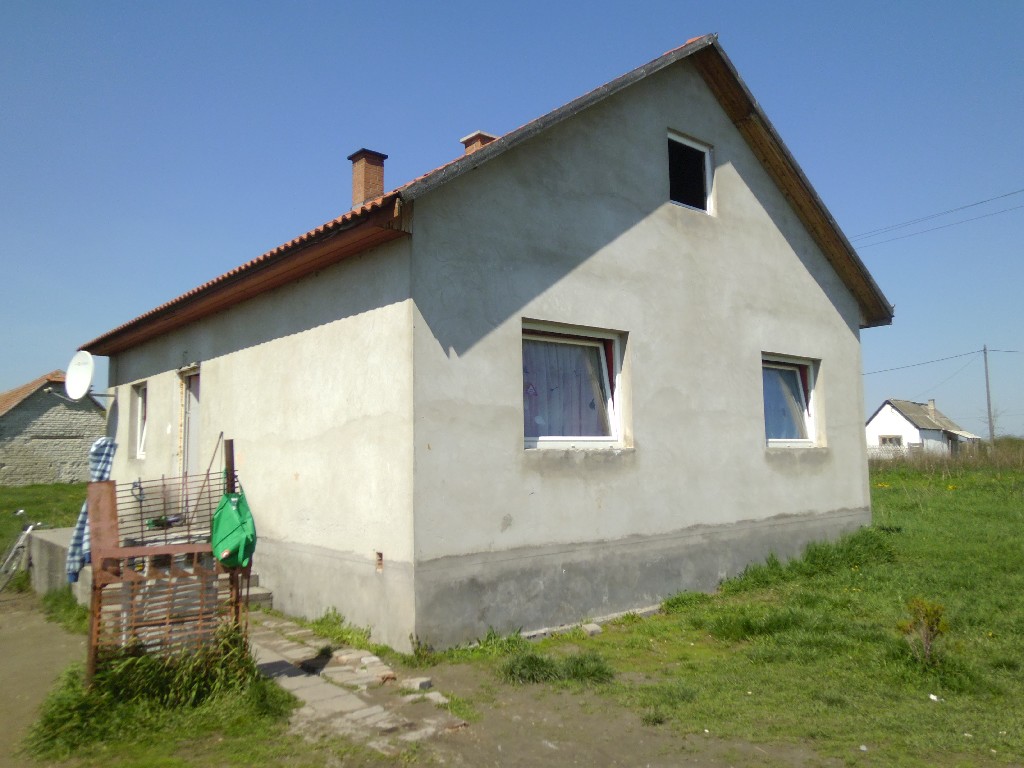 Kiskunmajsa, Maris Puszta 286.: lakóház · 2 000 000 Ft – árverés