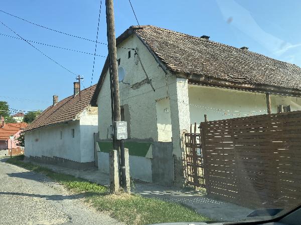 Hőgyész, Jókai Mór utca 1: lakóház · 1 500 000 Ft – árverés