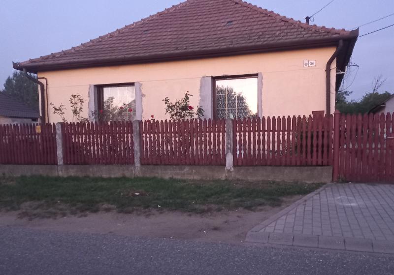 Ibrány, Béke utca 36: lakóház · 1 000 000 Ft – árverés