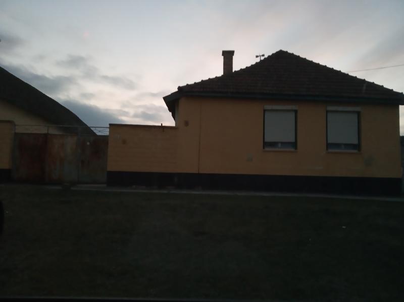 6523 Csátalja, Árpád utca 3.: lakóház · 175 000 Ft – ingatlanárverés