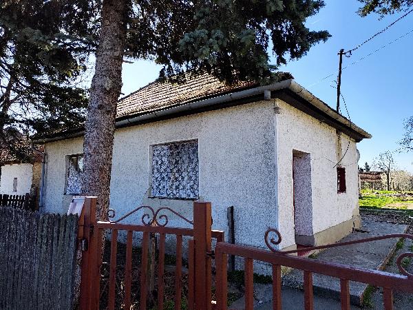 Tiszacsermely, Kossuth Lajos utca 5/1: lakóház · 650 000 Ft – árverés