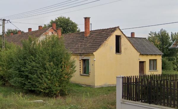 Körmend, Mező utca 24.: lakóház · 121 800 Ft – árverés